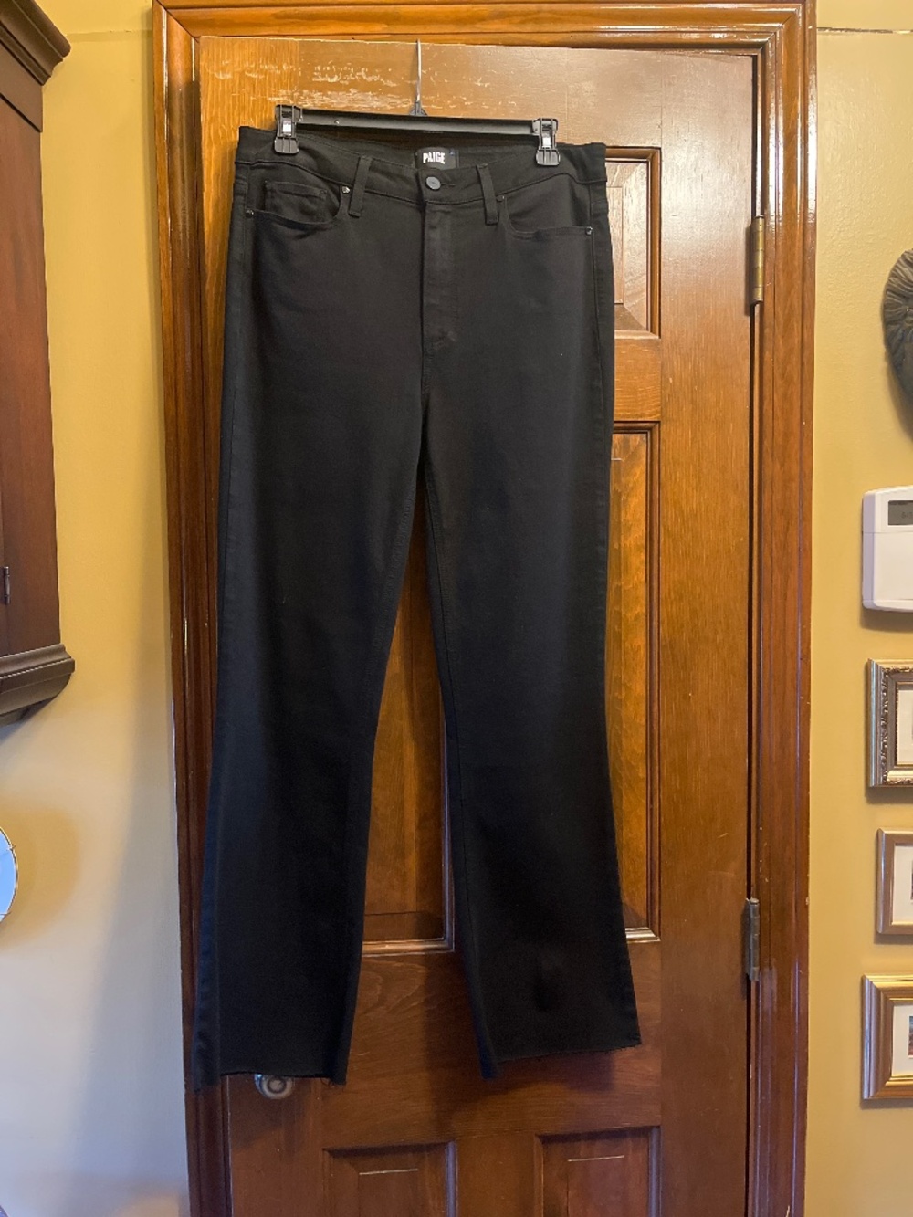 Black Paige Straight Leg Jeans 30” Waist. Sz. 10.